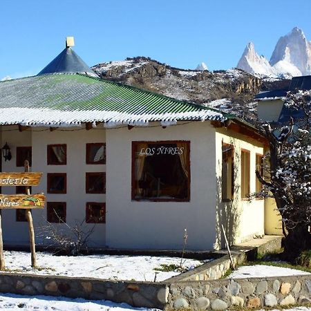 Hosteria Los Nires Ел Чалтен Екстериор снимка