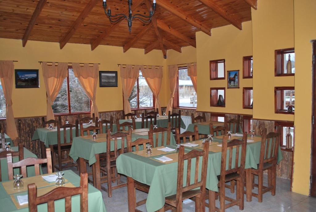 Hosteria Los Nires Ел Чалтен Екстериор снимка